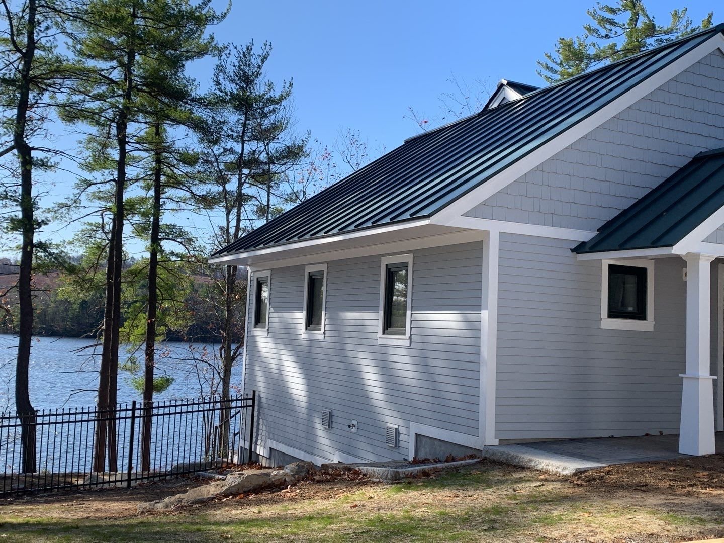 Photo of Metal Roof - Lut