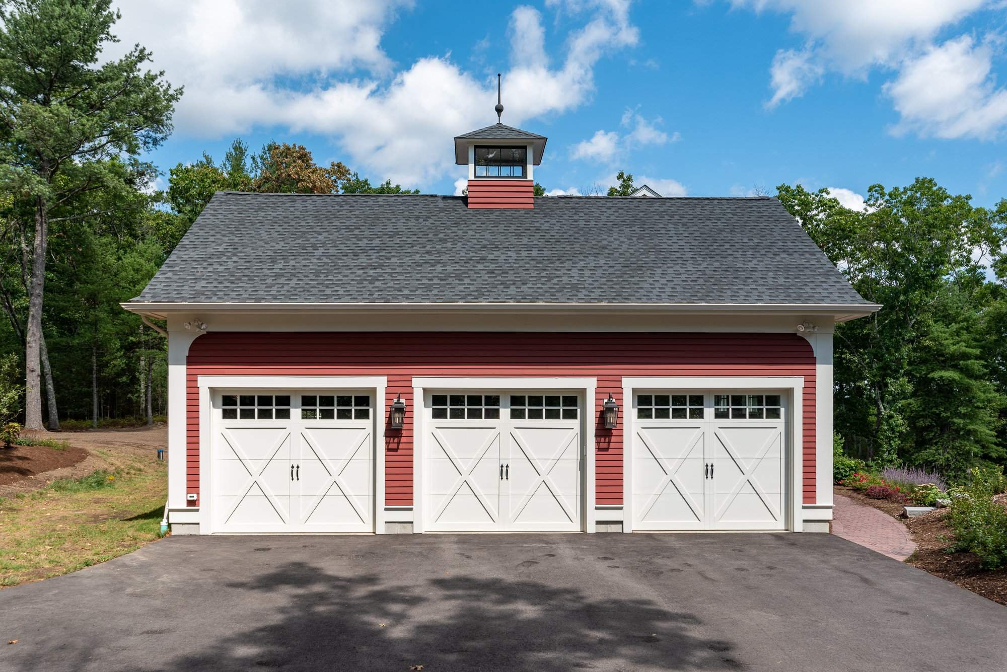 Photo of Pilotte Home Workshop Garage 